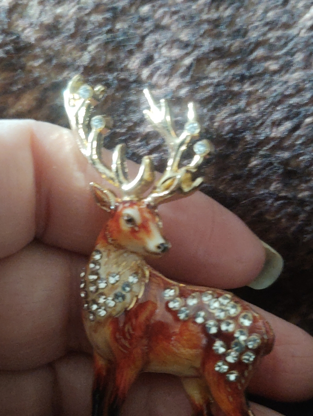 Enamel Deer Approach - Picture 4 of 4